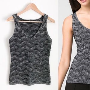 Le château chevron black metallic tank top